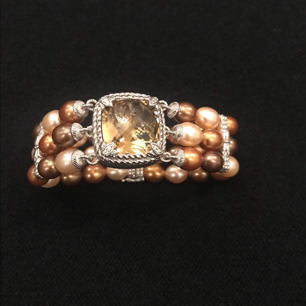 🌟Judith Ripka Champagne & Quartz Pearl Bracelet🌟